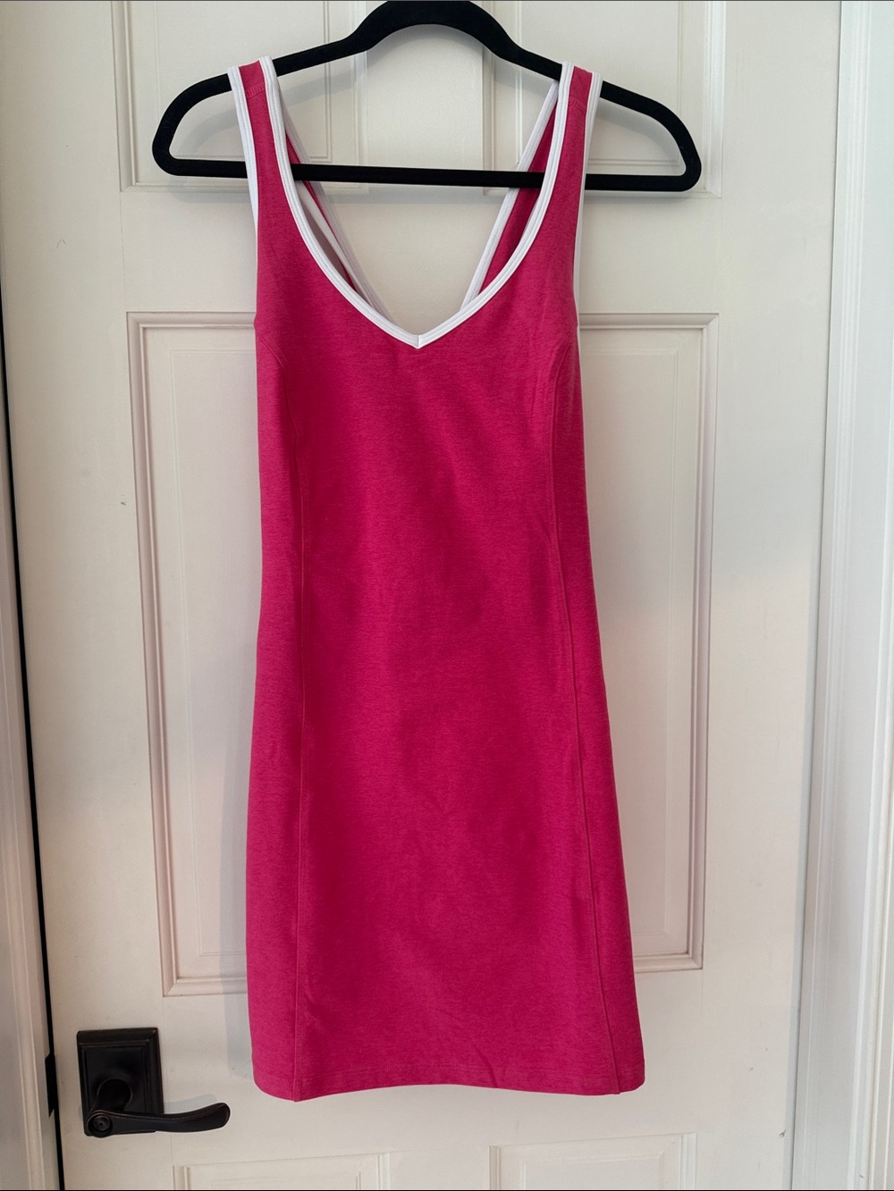 Beyond Yoga Women’s Pink V-Neck Sleeveless Slip Dress